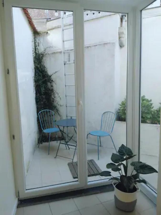 Studio With Terrace In 17Th Century House Διαμέρισμα Μπριζ Εξωτερικό φωτογραφία