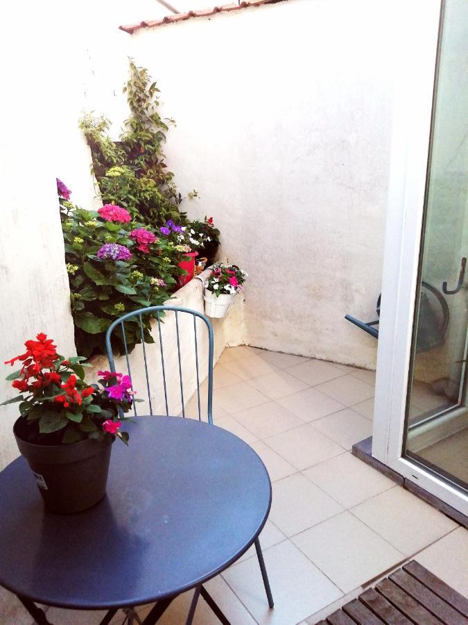 Studio With Terrace In 17Th Century House Διαμέρισμα Μπριζ Εξωτερικό φωτογραφία